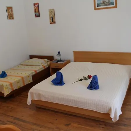 Apartment Lozica *